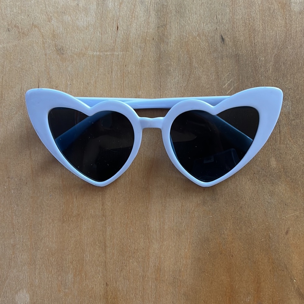 Fun sunglasses SET! - Picture 4 of 10